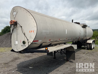 1973 Etnyre 6750 gal T/A Rimorchio cisterna