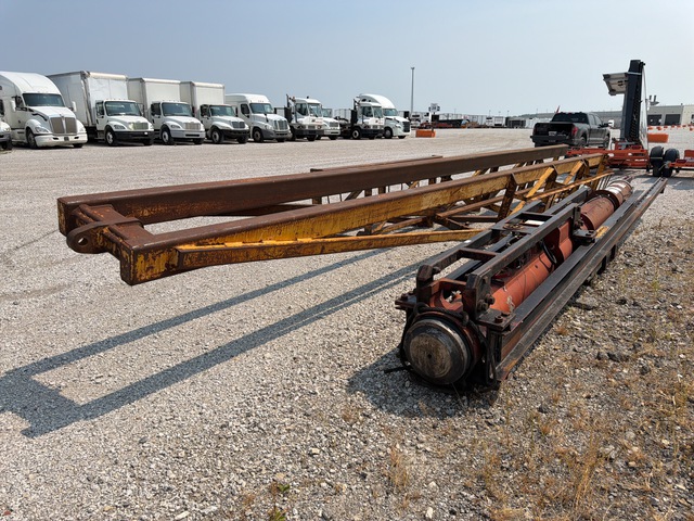 APE D8-22 Pile Hammer