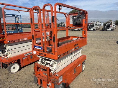 2017 Snorkel S3219E Electric Scissor Lift