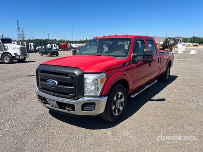 2011 Ford F-350 XL Super Duty 4x2 Crew Cab Pickup