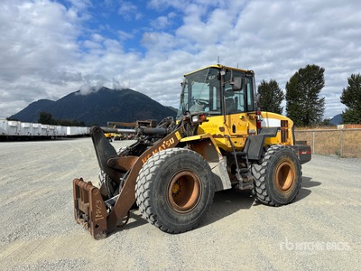 2008 Komatsu WA200PZ6 Pala gommata