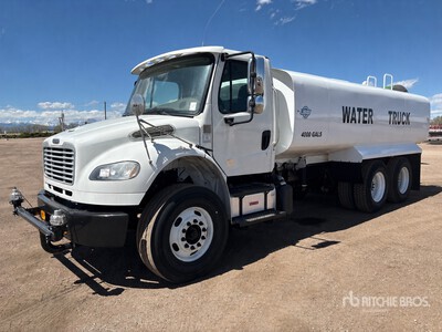 2018 Freightliner 4000 gal 6x4 Ciężarówka na wodę