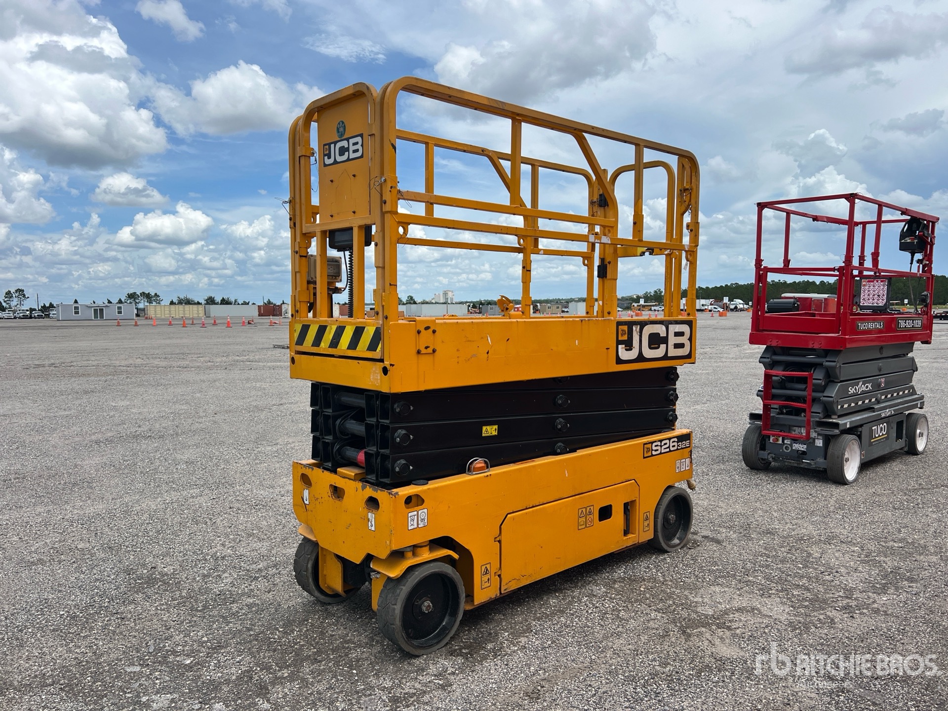 2021 JCB S2632E Electric Scissor Lift