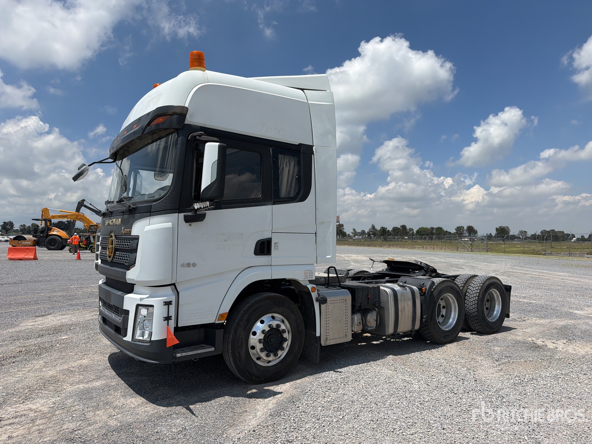 2025 Shacman X3000 6x4 Tractocamion con Dormitorio / T/A Cabover w/ Sleeper