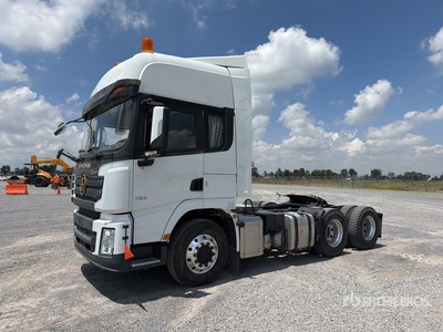 2025 Shacman X3000 6x4 Tractocamion con Dormitorio / トラックトラクター(T/A)