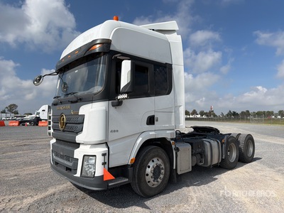 2025 Shacman X3000 6x4 Tractocamion con Dormitorio / トラックトラクター(T/A)