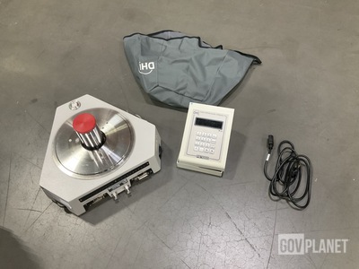 (2) DH Instrument PG-7601-AF Piston Gauges