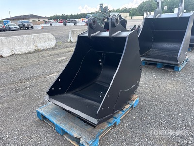 Craig 38 in Cleanup Heavy Duty Trenching Excavator Bucket (Unused)