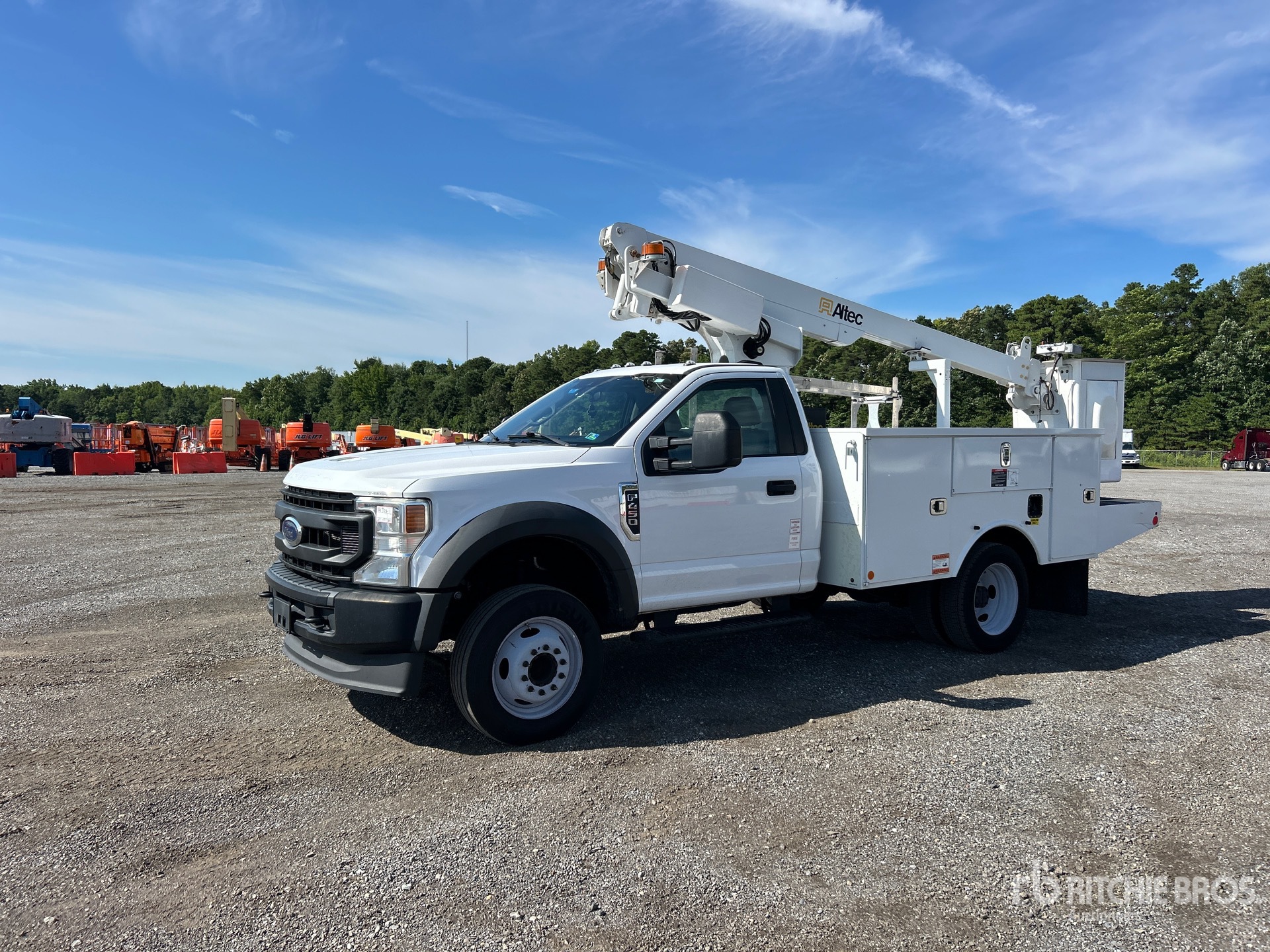 2021 Altec on 2021 Ford F-450 XL 4x2 Bucket Truck