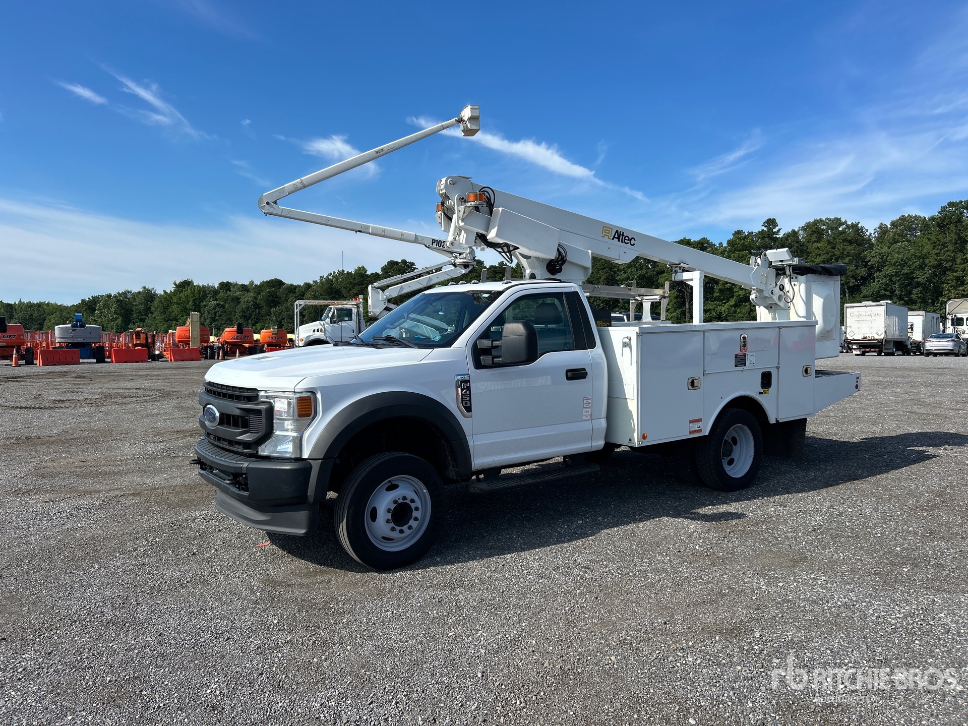 2021 Altec on 2021 Ford F-450 XL 4x2 Bucket Truck