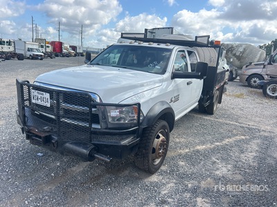 2014 Ram 4500 4x4 Crew Cab Camión Caja Abierta (Inoperable)