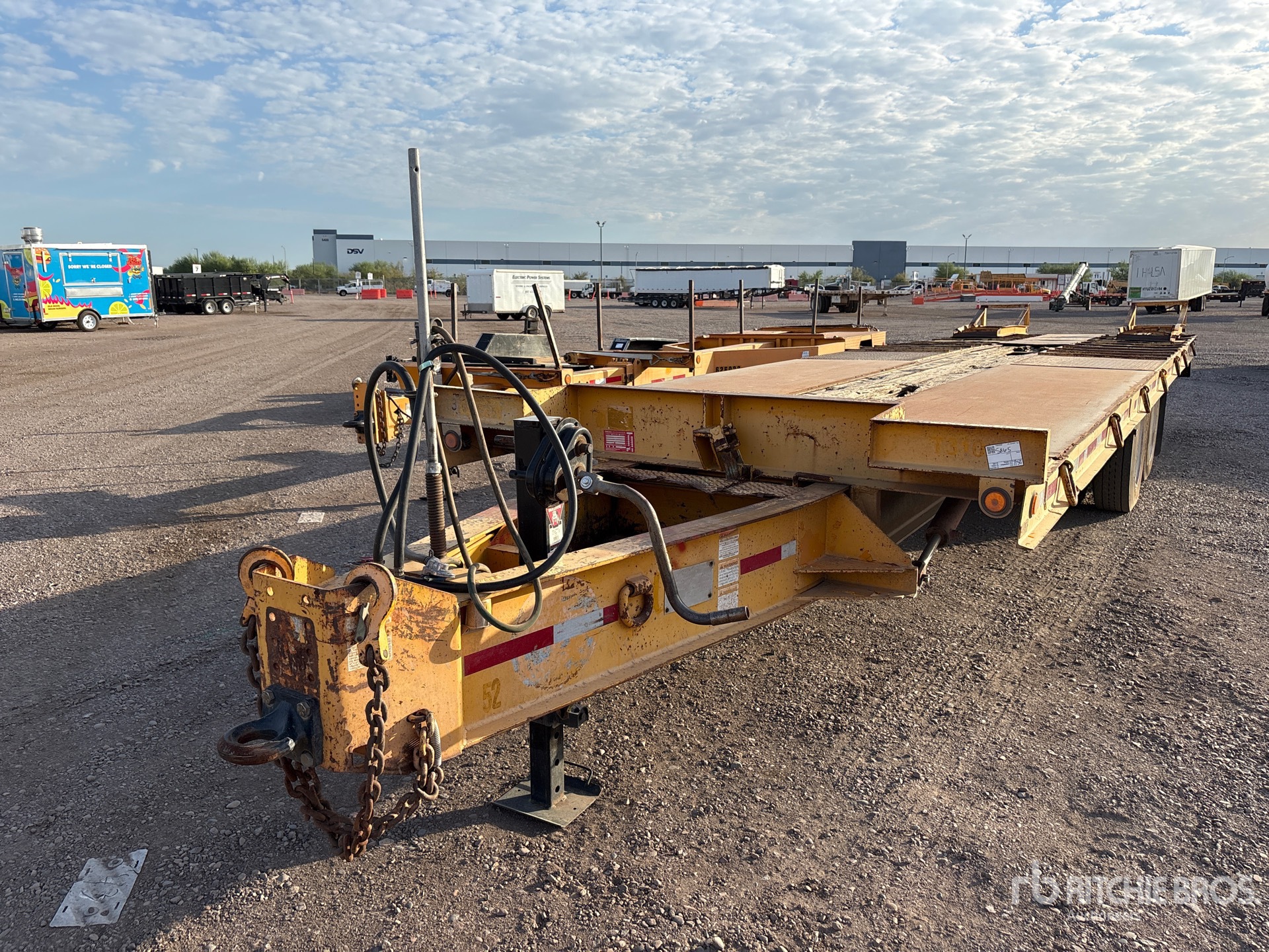 1994 TTL-40K 31 ft T/A Tilt Deck Trailer