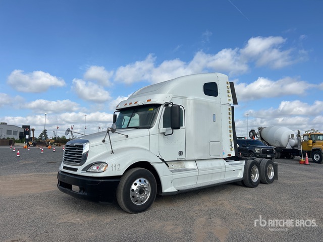 2018 Freightliner Columbia 120 6x4 T/A Sleeper Truck Tractor