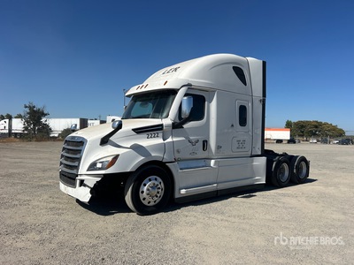 2022 Freightliner Cascadia 126 6x4 Ciągnik siodłowy T/A z kabiną sypialną