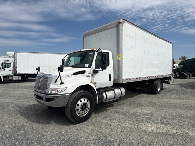2019 International MV607 4x2 Van Truck