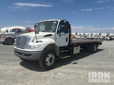 2019 International 4300 SBA 4x2 Rollback Truck