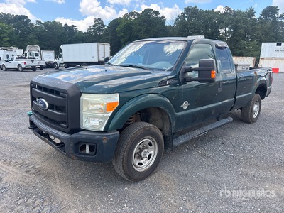 2011 Ford F-250 XL 4x4 Extended Cab Pickup