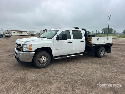 2011 Chevrolet Silverado 3500HD 4x4 Crew Cab Camión Caja Abierta