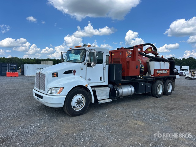 2020 Kenworth T300 6x4 Vacuum Excavator Truck