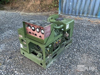 Onan MEP-002A 5kW Generator Set