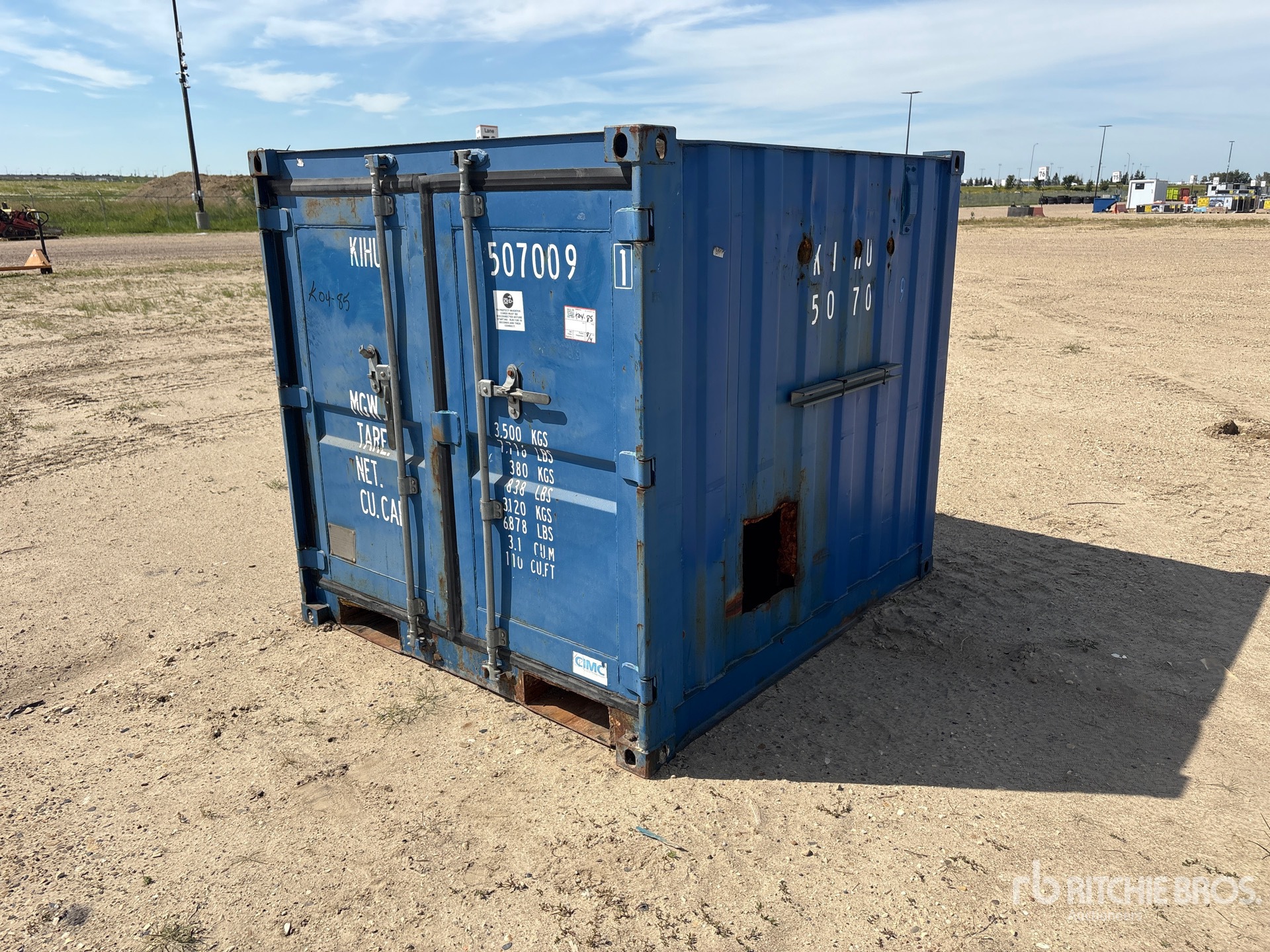 5 ft 8 in Mini Insulated Storage Container