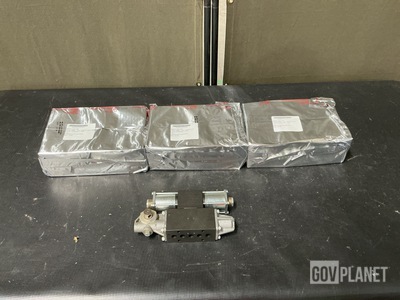 (37) Parker-Hannifin 85565-01-24P Win Valve Assemblies