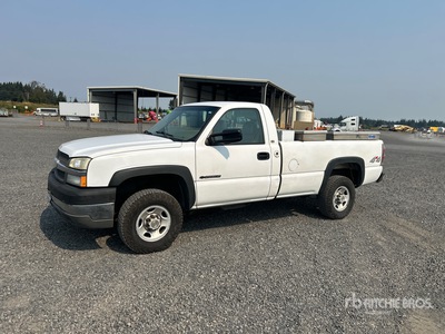 2004 Chevrolet Silverado 2500 4x4 Pickup
