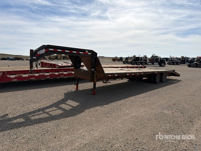 2007 PJ Trailers D7142 32 ft T/A Gooseneck Rimorchio per attrezzatura