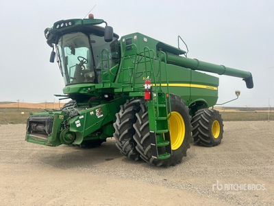 2020 John Deere S780 Moissonneuse-batteuse