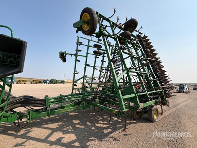 John Deere 730 44 ft Pneumatische Sämaschine
