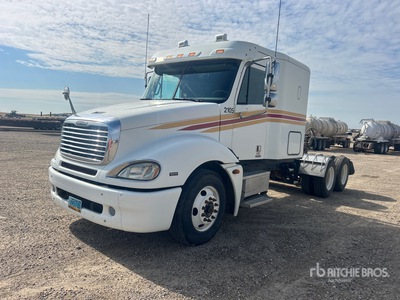 2005 Freightliner Columbia 120 6x4 3- Achs Sattelzugmaschine mit Schlafkabine