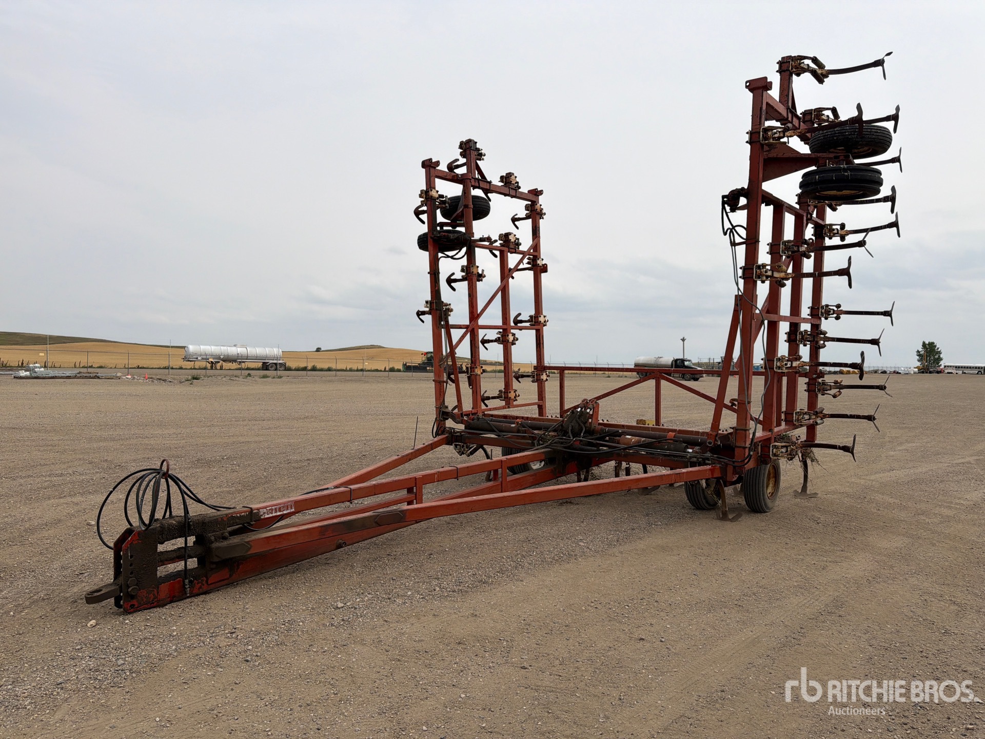 Wil-Rich 40 ft Chisel Plow