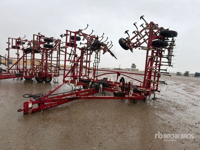 Wil-Rich 35 ft Cultivator