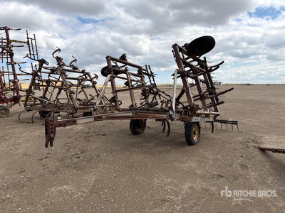 Melroe 903-818 20 ft Chisel Plow