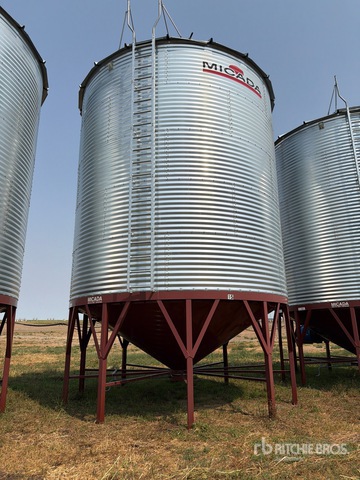 Micada +/- 4000 bu Grain Bin