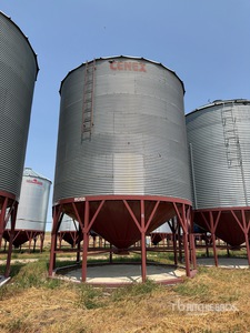 Micada +/- 4000 bu Trémie à grains