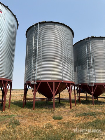 Micada +/- 4000 bu Grain Bin