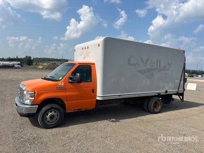 2009 Ford E-350 4x2 Van Truck