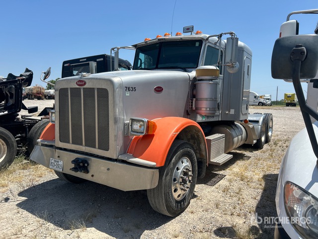 2012 Peterbilt 367 6x4 T/A Sleeper Truck Tractor