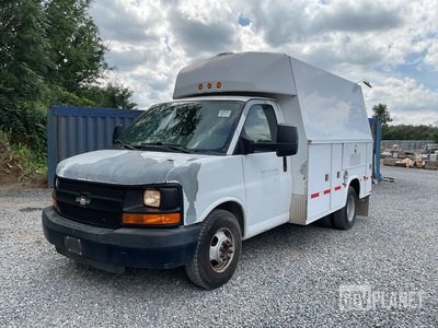 2011 Chevrolet Express 3500 Utility Truck
