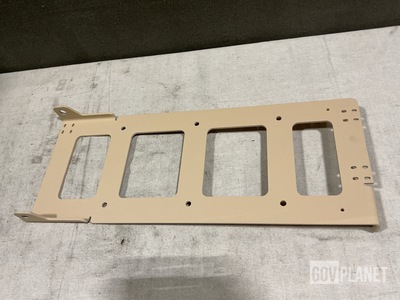 (23) BAE Systems 12538462 Multiple Angle Brackets