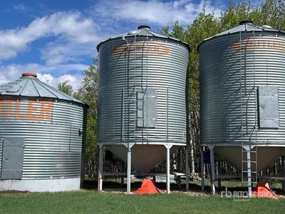 Butler +/- 2200 bu 4 Ring Hopper Cassone per grano