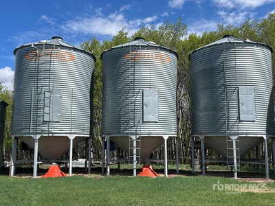 Butler +/- 2200 bu 4 Ring Hopper Cassone per grano