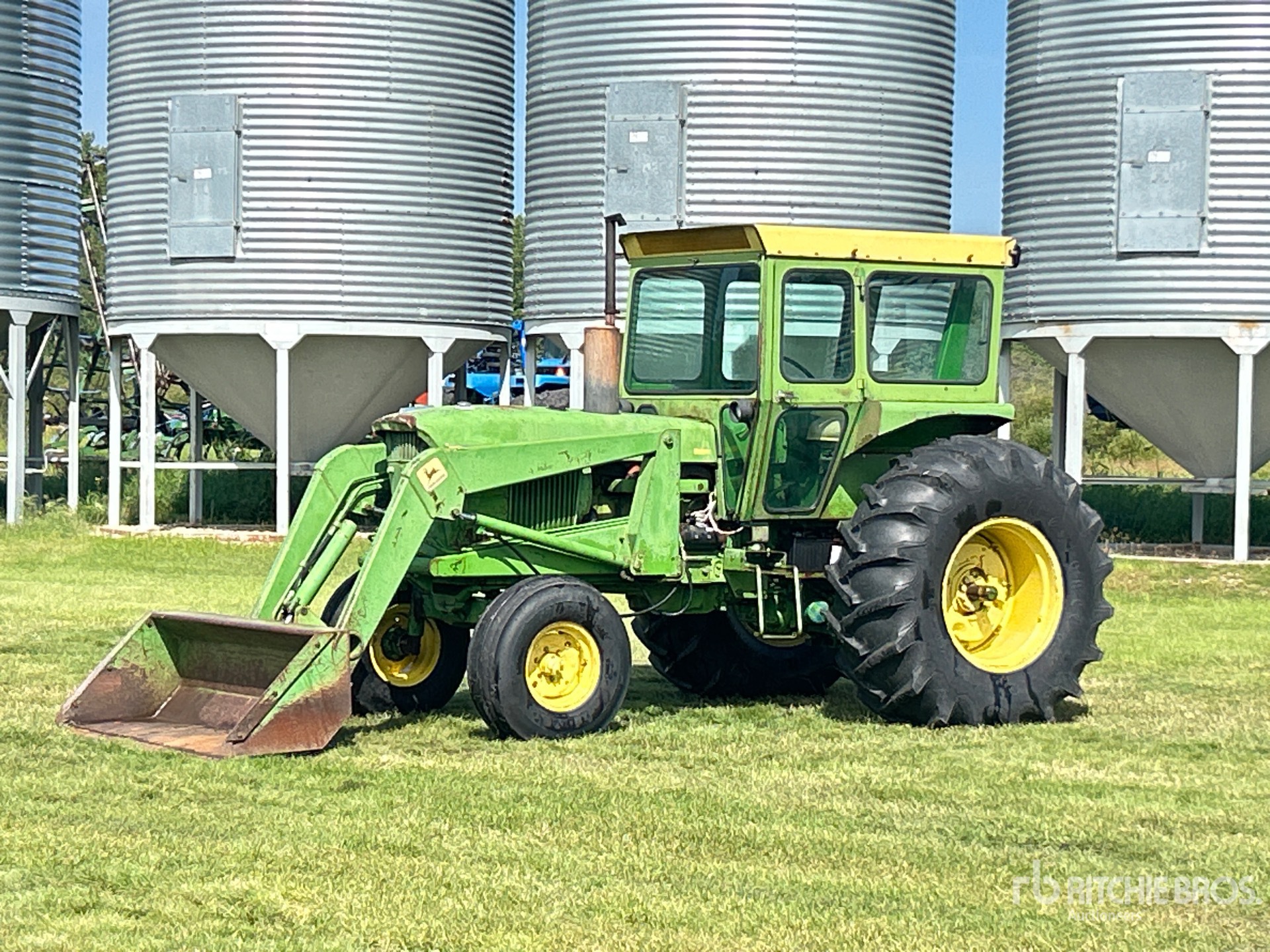1971 John Deere 4020 2WD Tractor