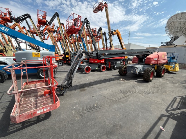 2016 Skyjack SJ66T 4WD Diesel Telescopic Boom Lift