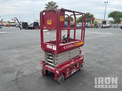 2017 (unverified) MEC 1330SE Electric Scissor Lift