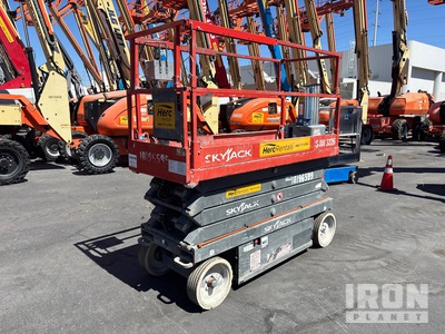 2016 Skyjack SJIII3226 Electric Scissor Lift