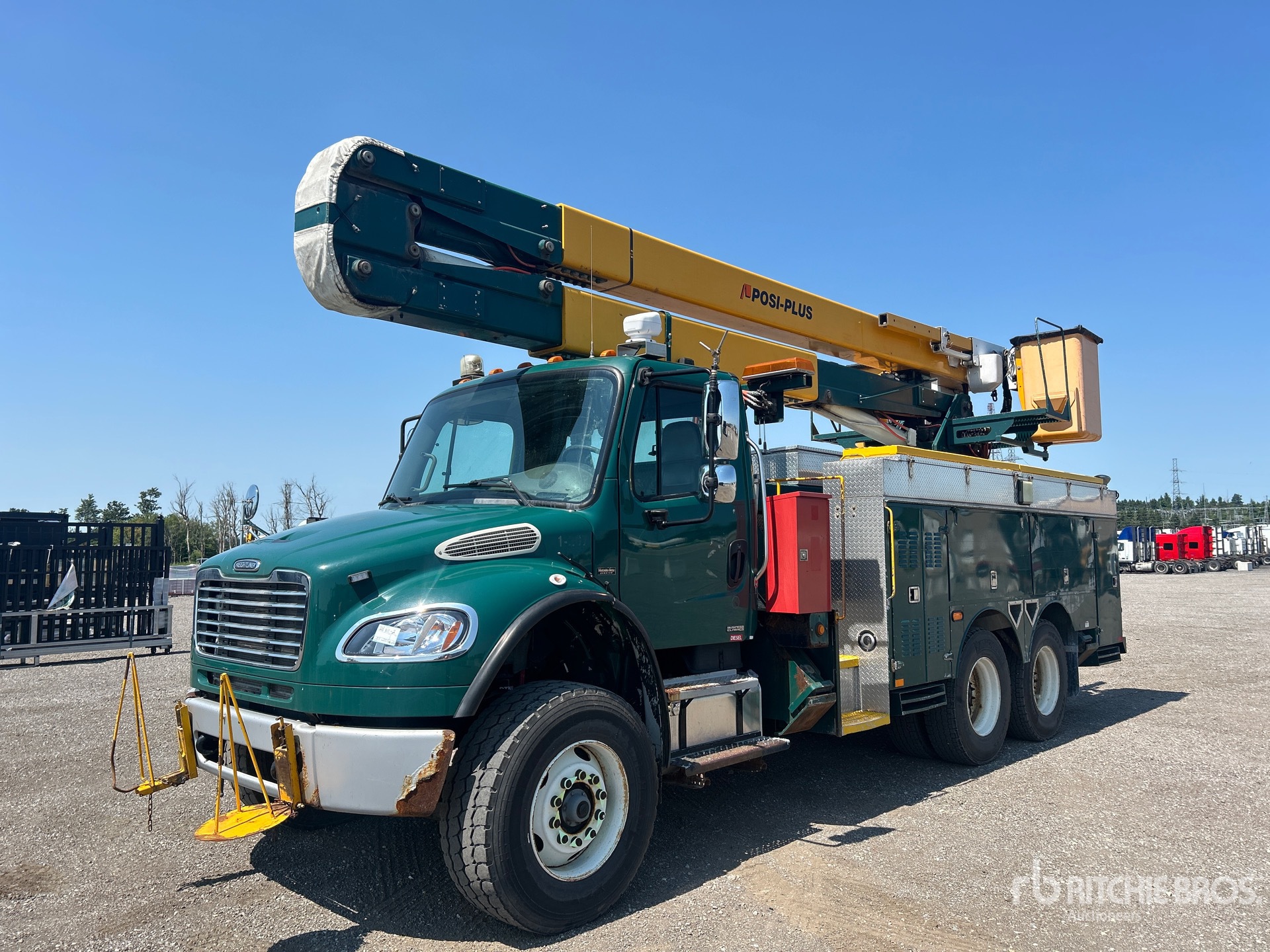 Posi-Plus 500 55-AUT/E65.5 65 ft on 2007 Freightliner M2 106 6x4 Bucket Truck