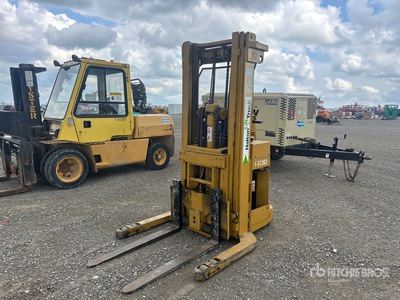 1984 Yale ME030LAN12CT083 3000 lb 電動パレットジャッキ