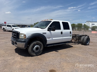 2007 Ford F-550 XL 4x2 Crew Cab Cab and Chassis